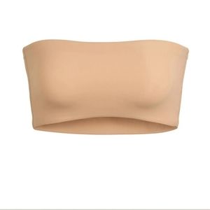 SKIMS fits everybody bandeau